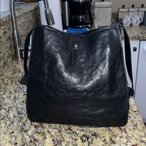 EUC L.L.Bean Rescue Tumbled Buffalo Leather 2 Way Handbag